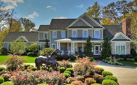 Bluegrass Country Estate